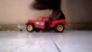Giantess Carly Crush little Toy Car