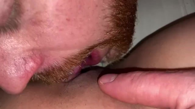 Me Cumming while my Clit is getting Licked!!????????